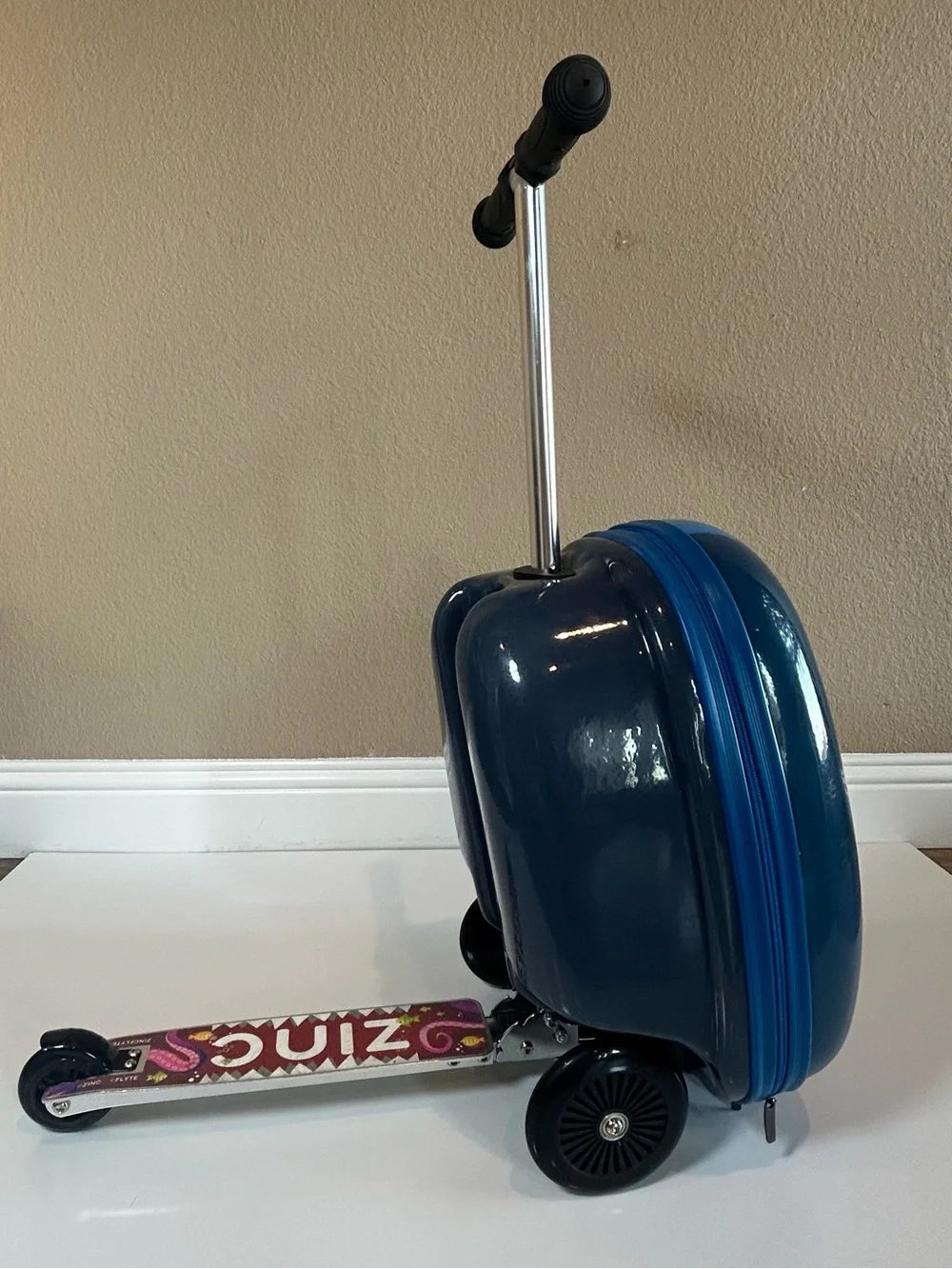 Flyte Kids 2-in-1 Scooter Carry On Suitcase - 